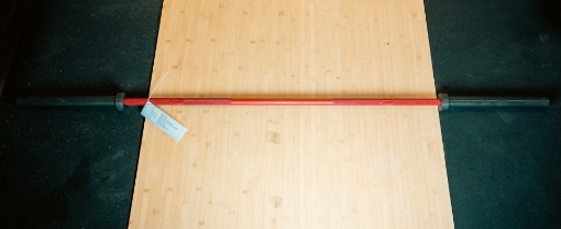 Picture of RED AND BLACK OLYMPIC BAR 220CM