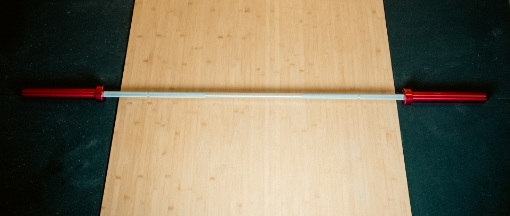 Picture of SILVER TRAINING BAR WITH RED ENDS